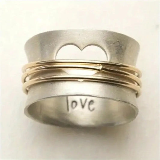 Anillo de amor clásico y atemporal