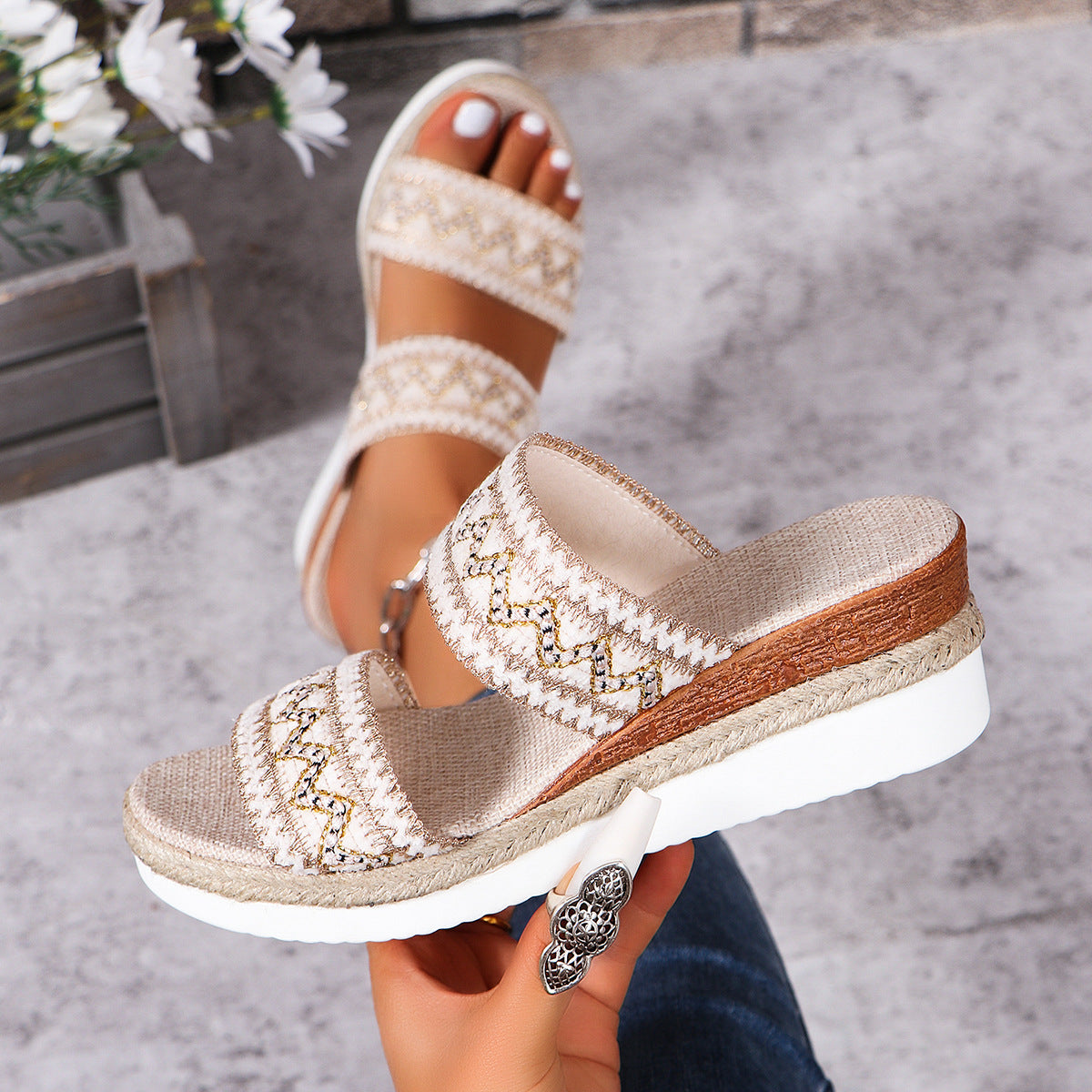 Sandalias trenzadas premium