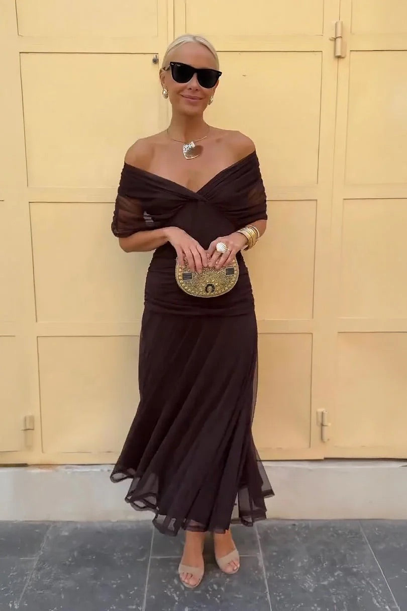 Mikaela | Vestido maxi elegante con escote bardot